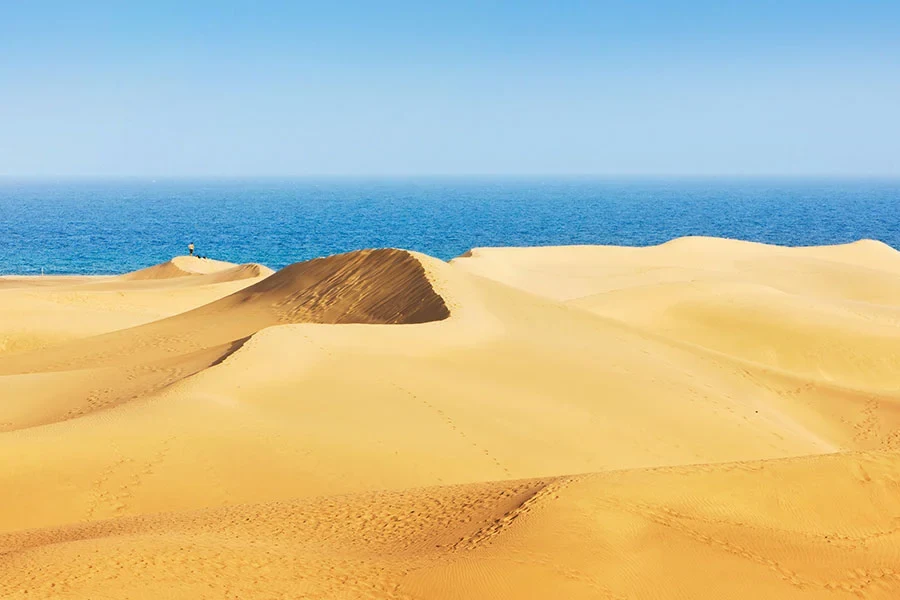 De bølgende sanddynene i Maspalomas