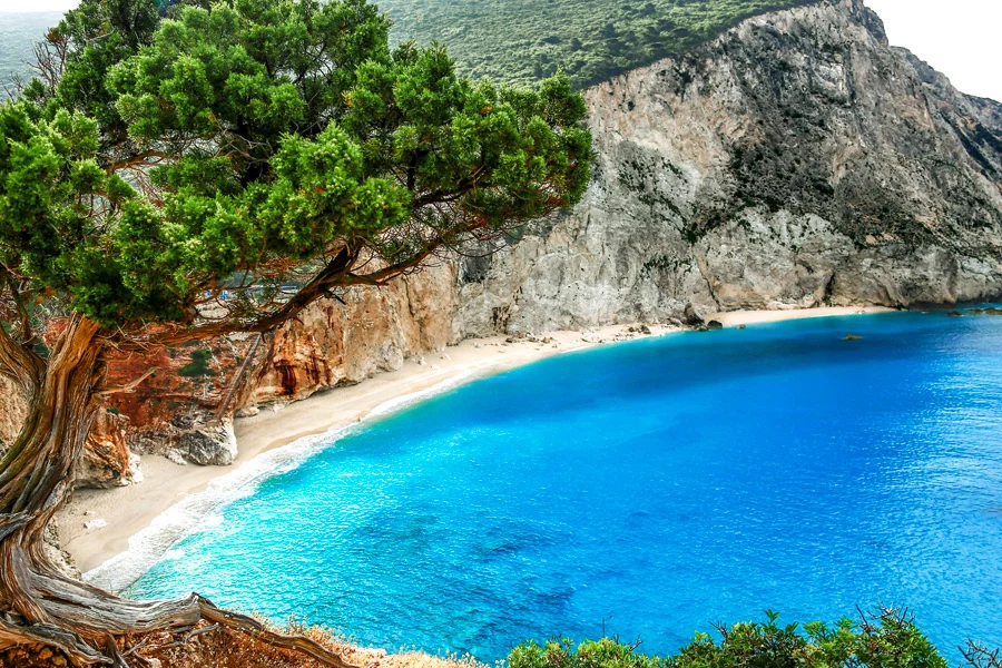 Griekenland-lefkas-porto-Katsiki-strand-900x600