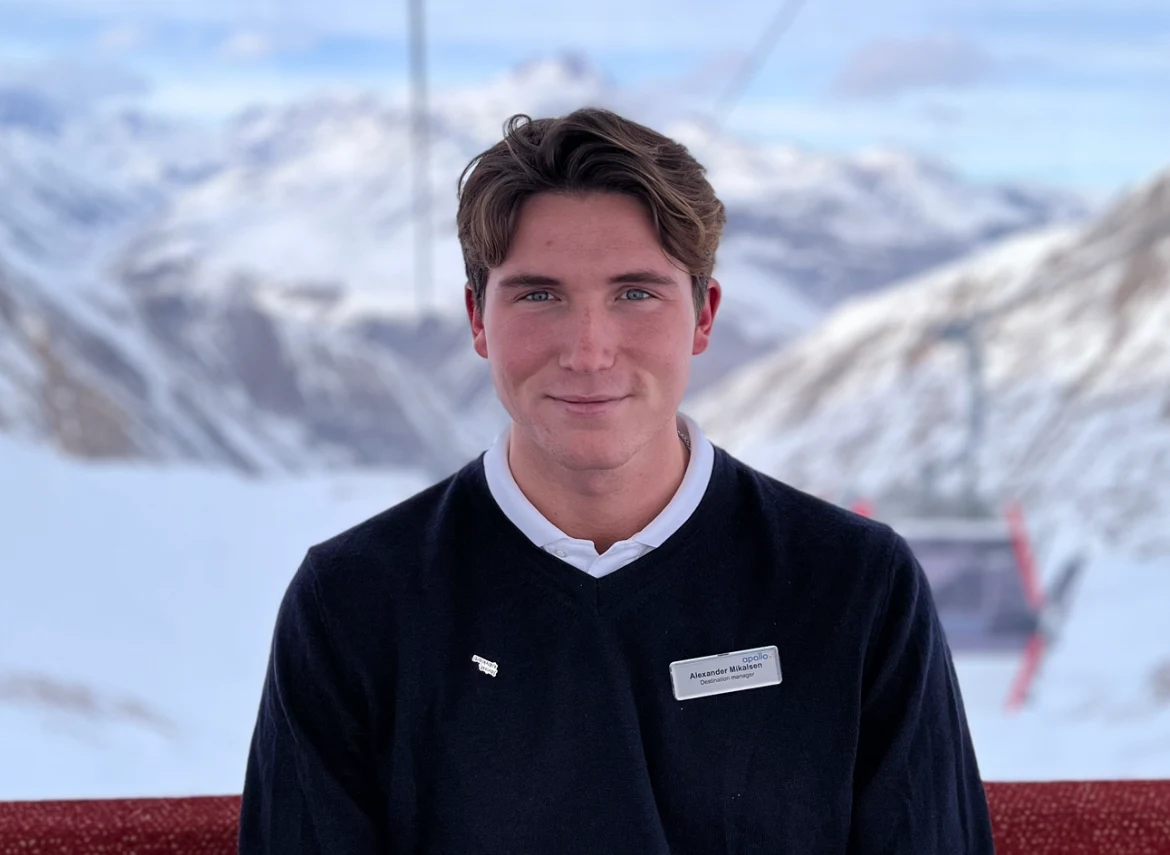 Apollos guide Alex