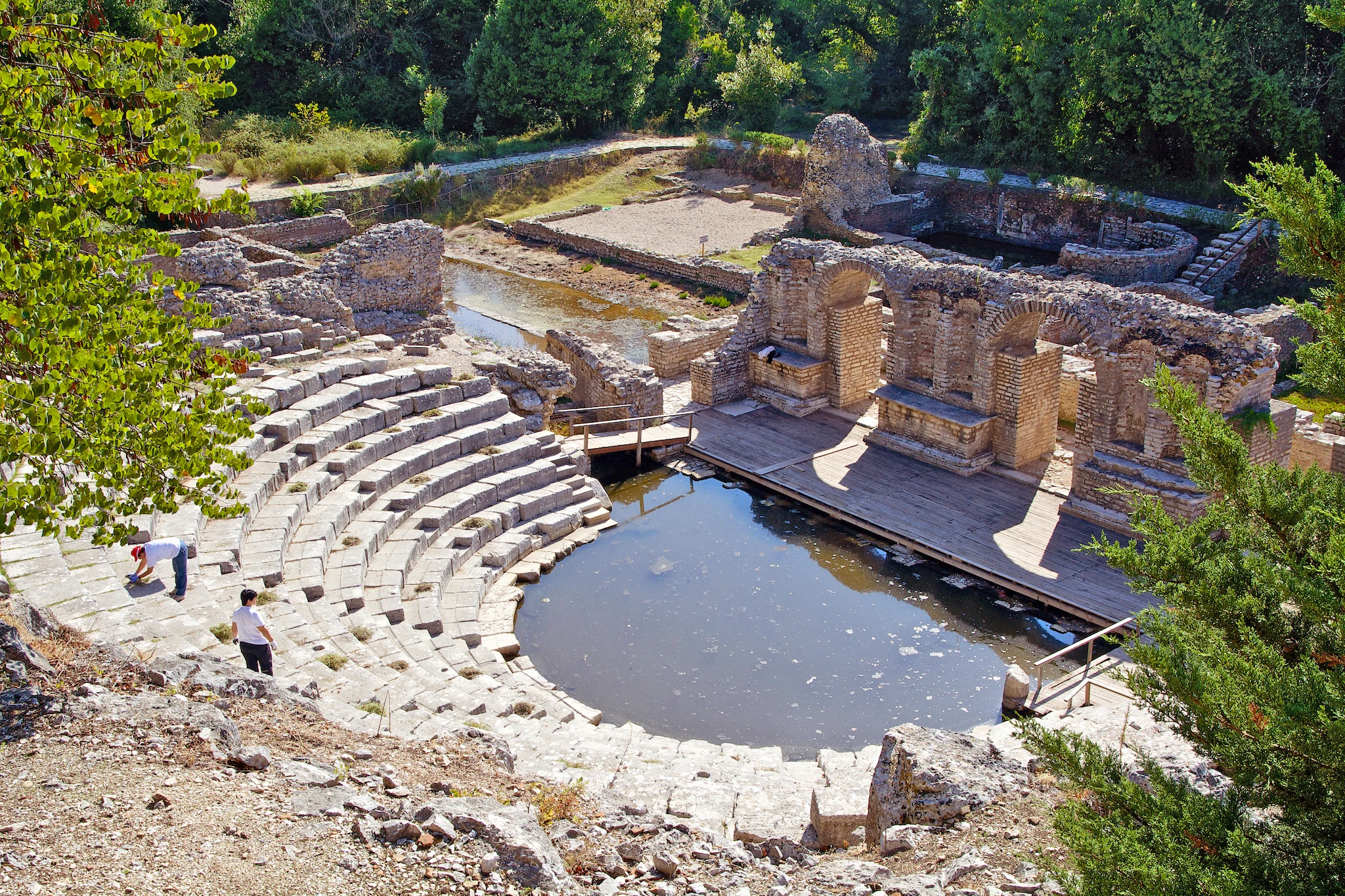 Bilde av amfiteateret i Butrint