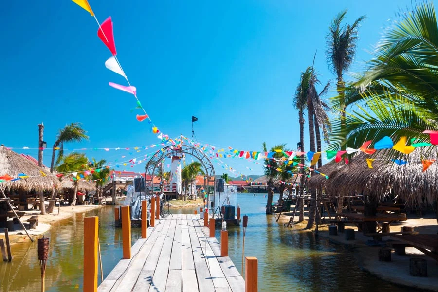 Floating Market