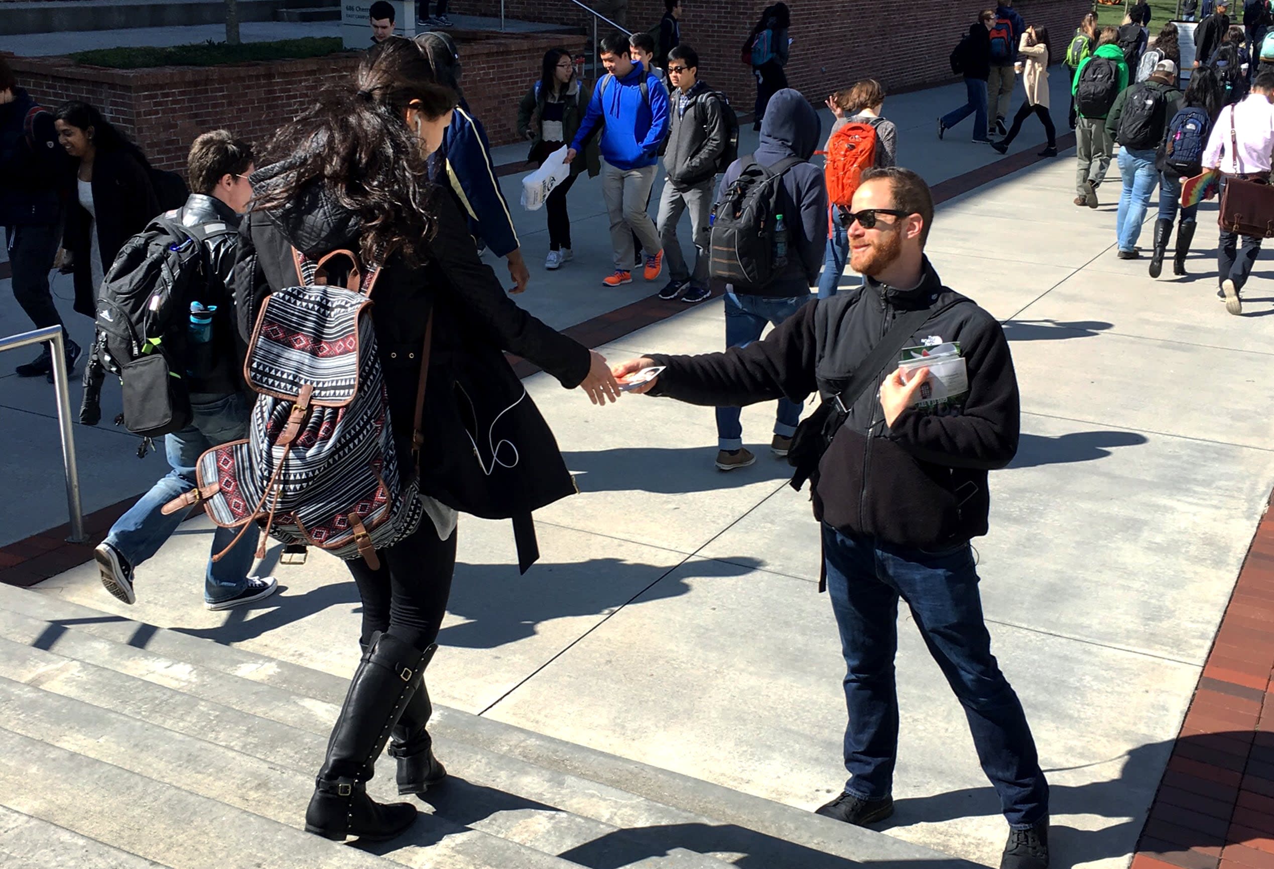 leafleting-students-campus-advocacy