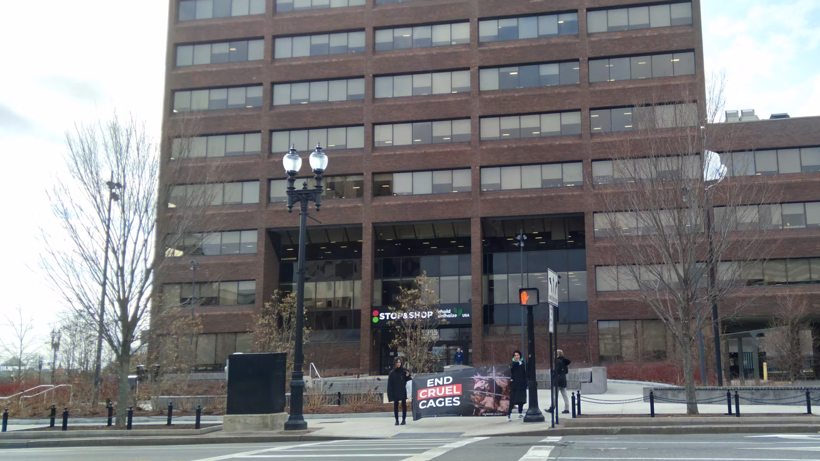 Neighbors challenge image