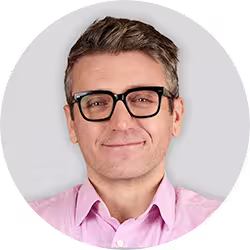 26-comms-email-headshots-dan-shannon-email