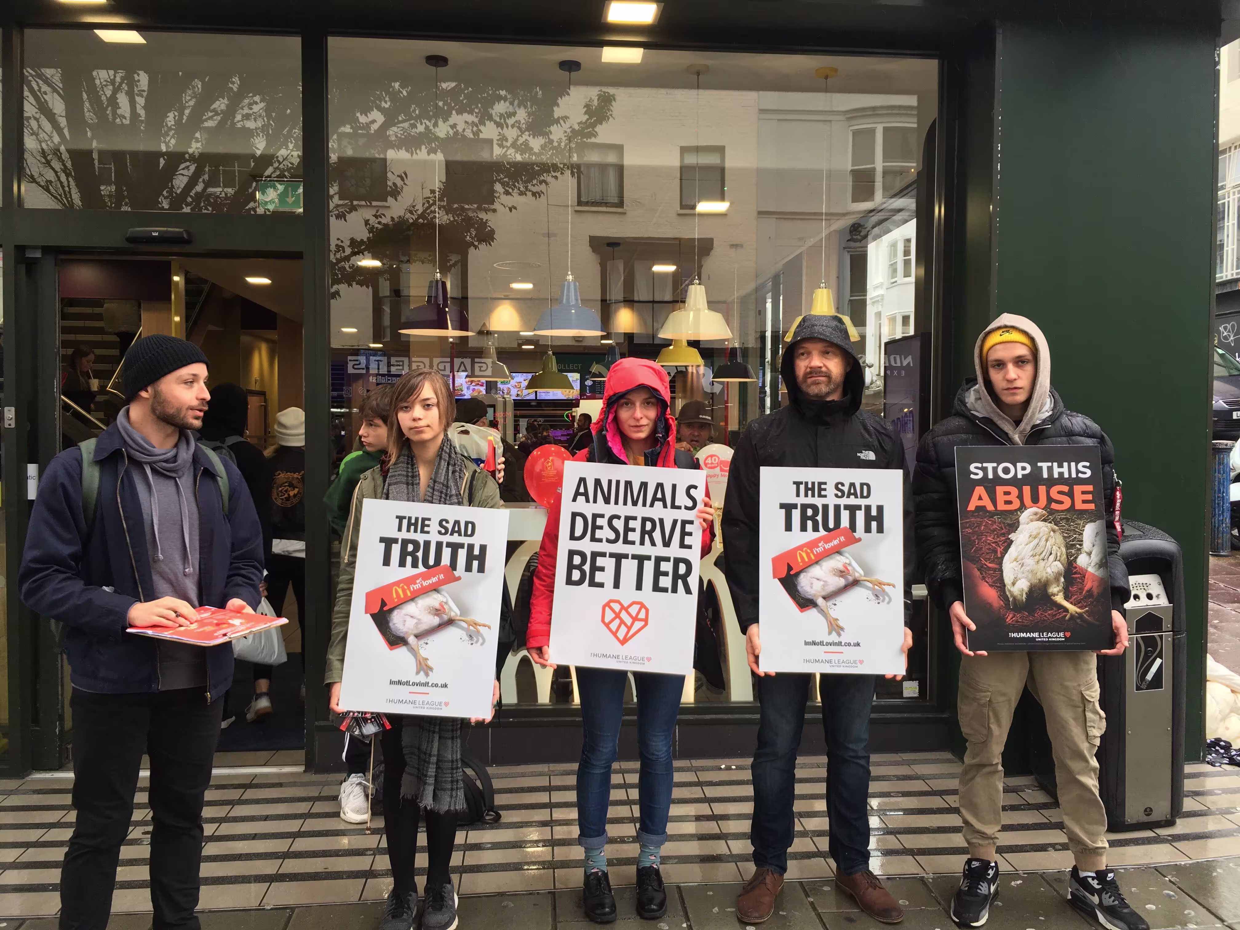 Volunteer article hero