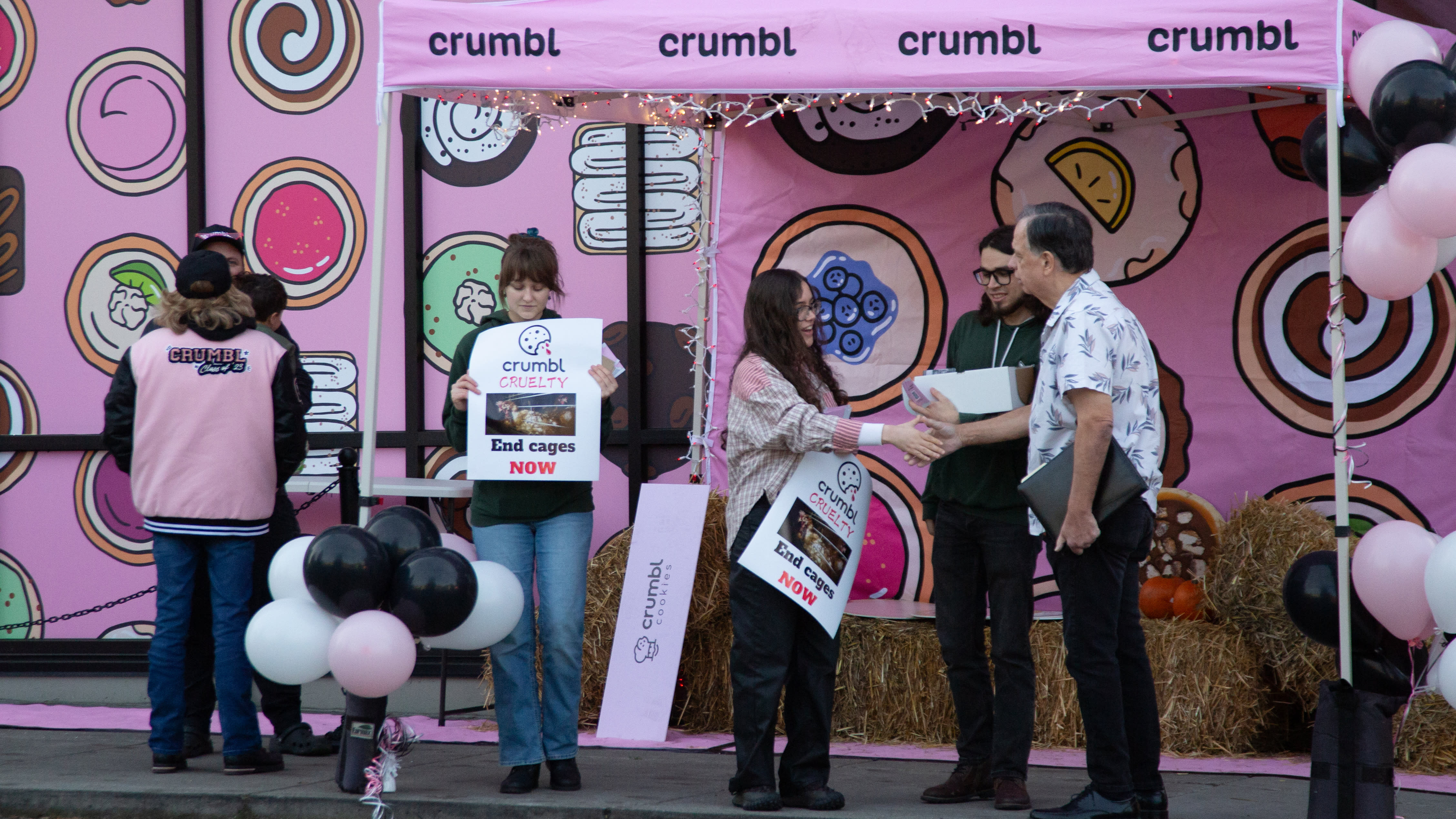 Portland Crumbl protest image