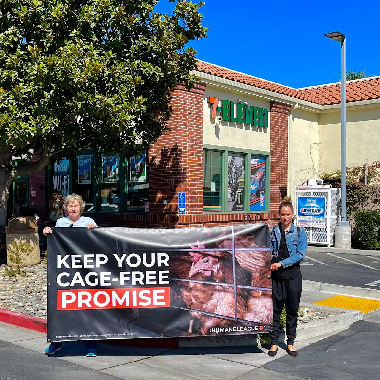 7-Eleven Protest Image 1