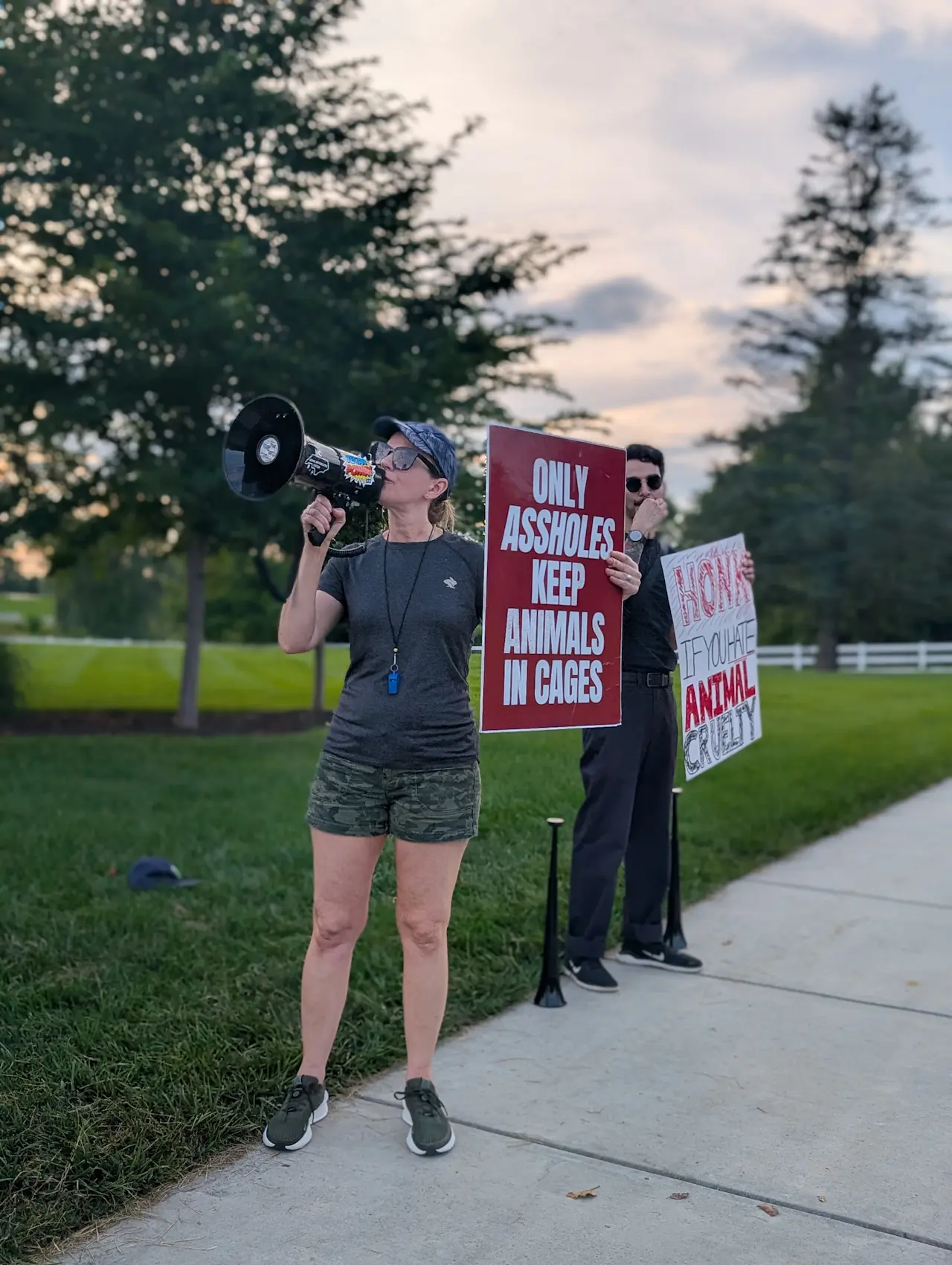 PXL 20250720 232633741.PORTRAIT Ahold Delhaize Hershey protest
