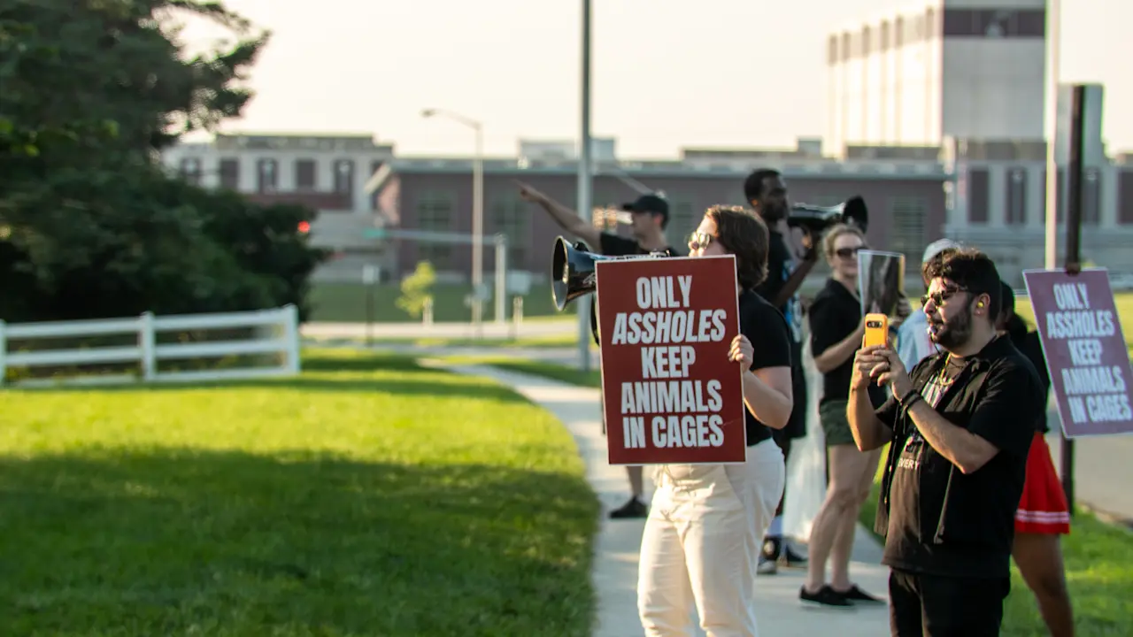 P1025874 Ahold Delhaize Hershey protest