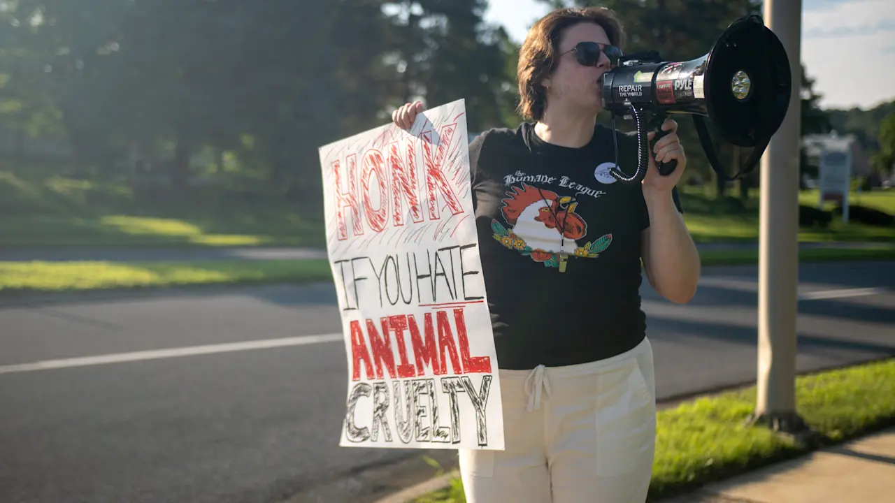 P1014431 Ahold Delhaize Hershey protest