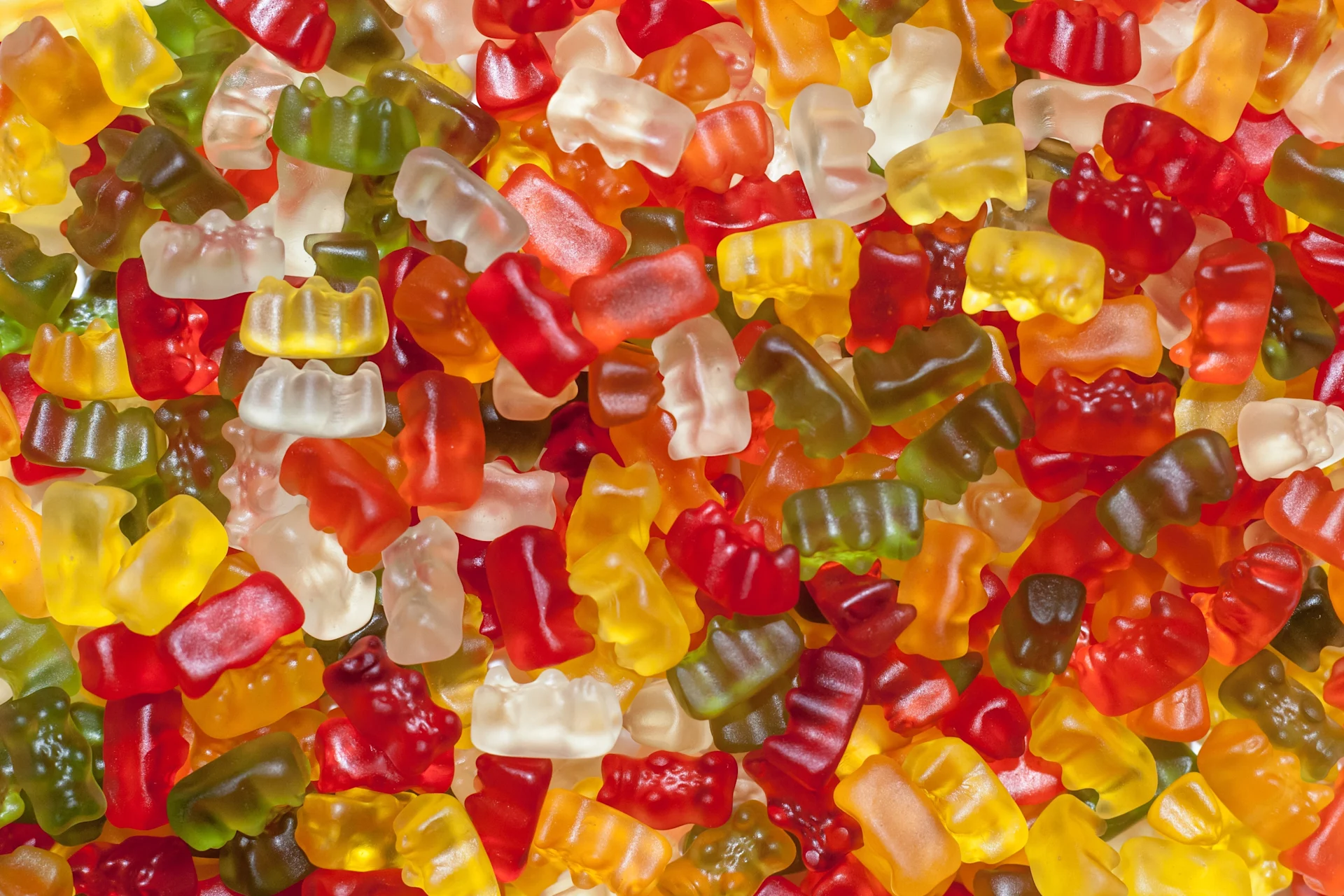 What is Gelatin Made Of? Is Gelatin Vegetarian?