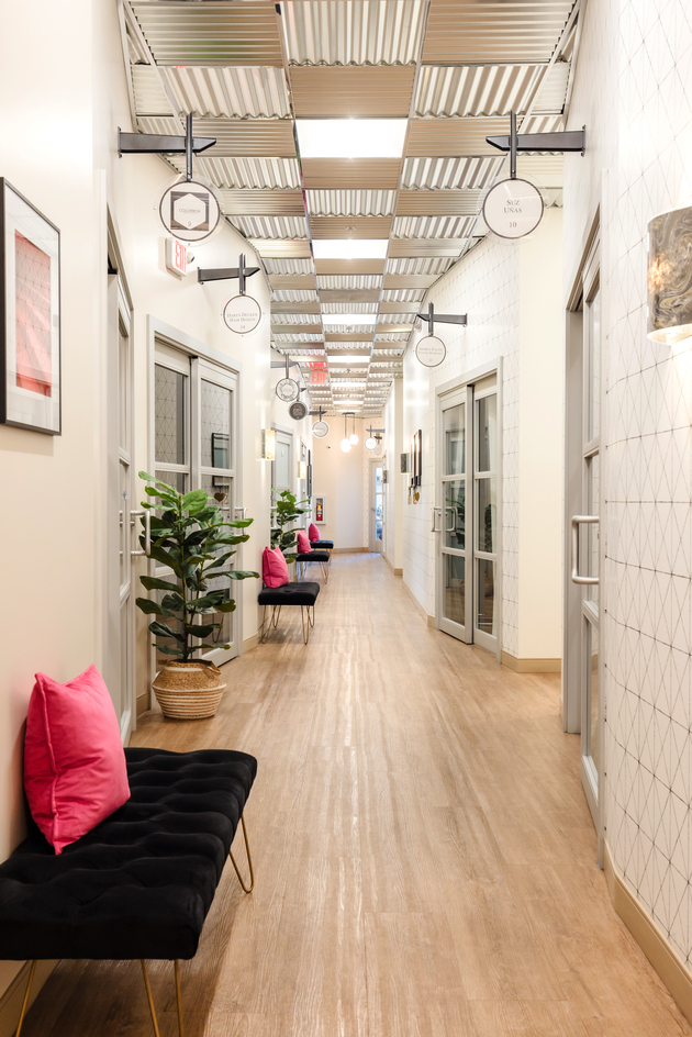 Sola Salons