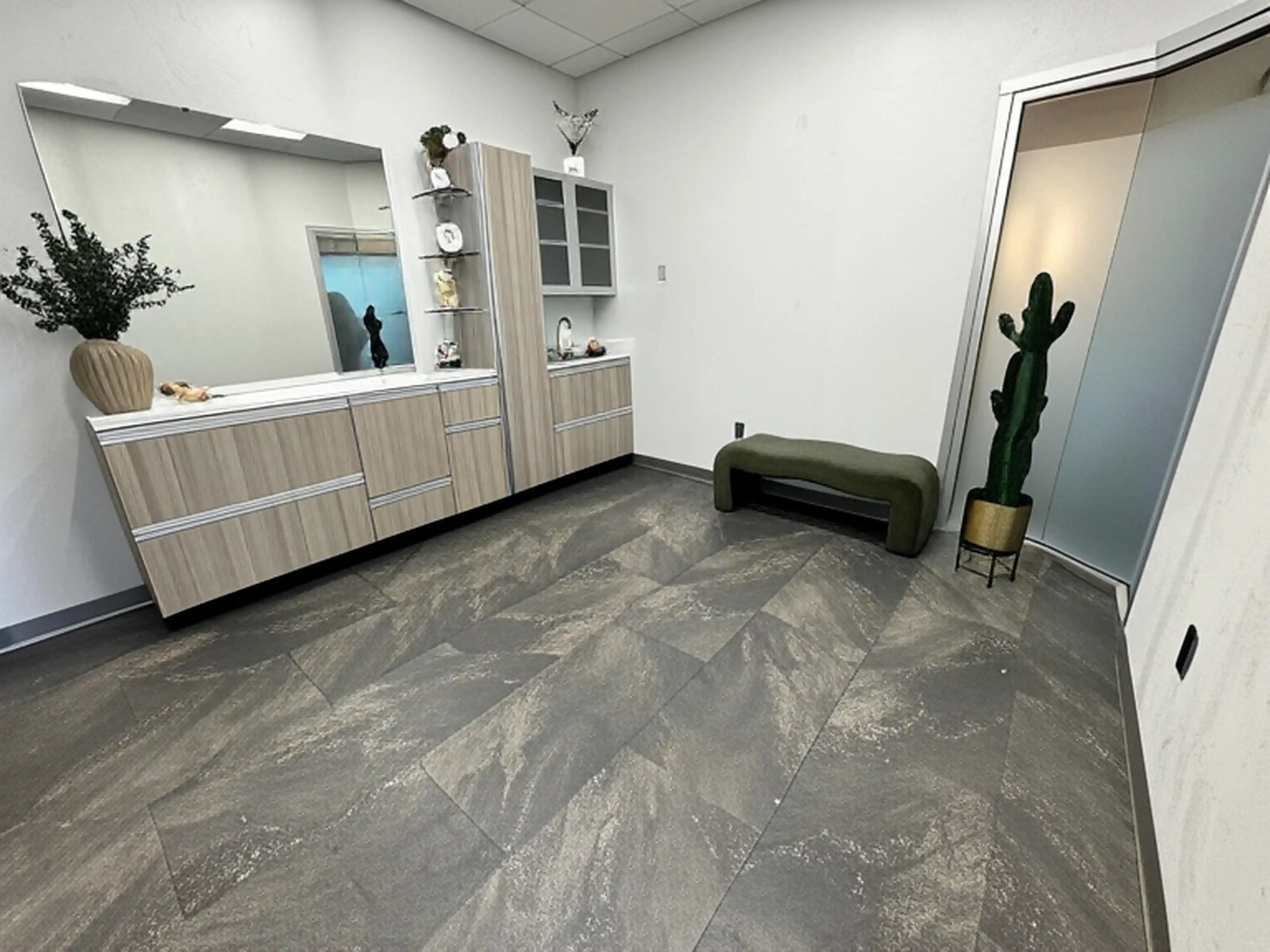 Sola Salon Studios