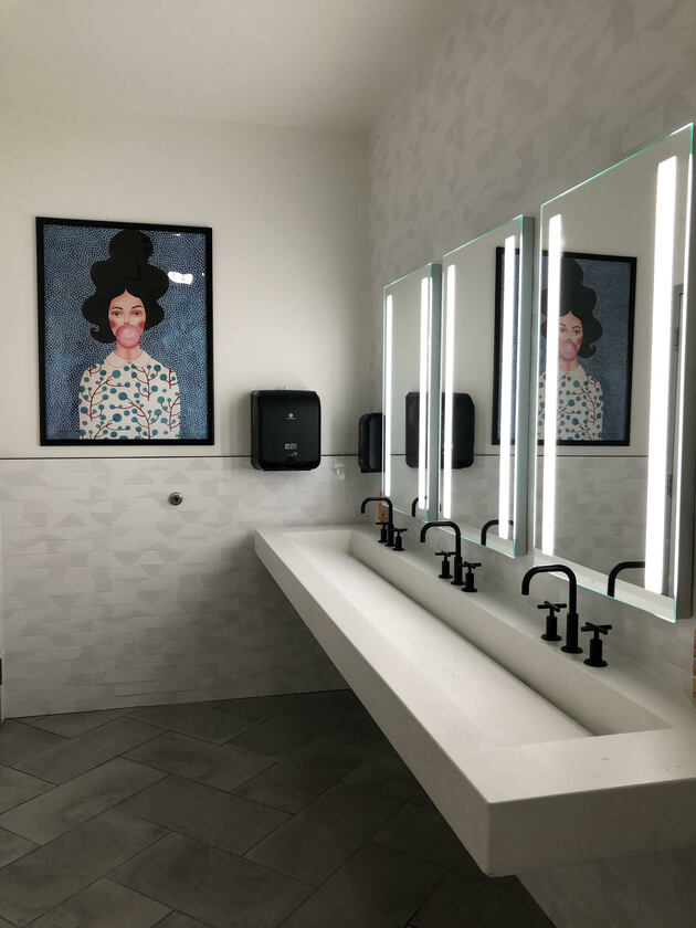 Sola Salons