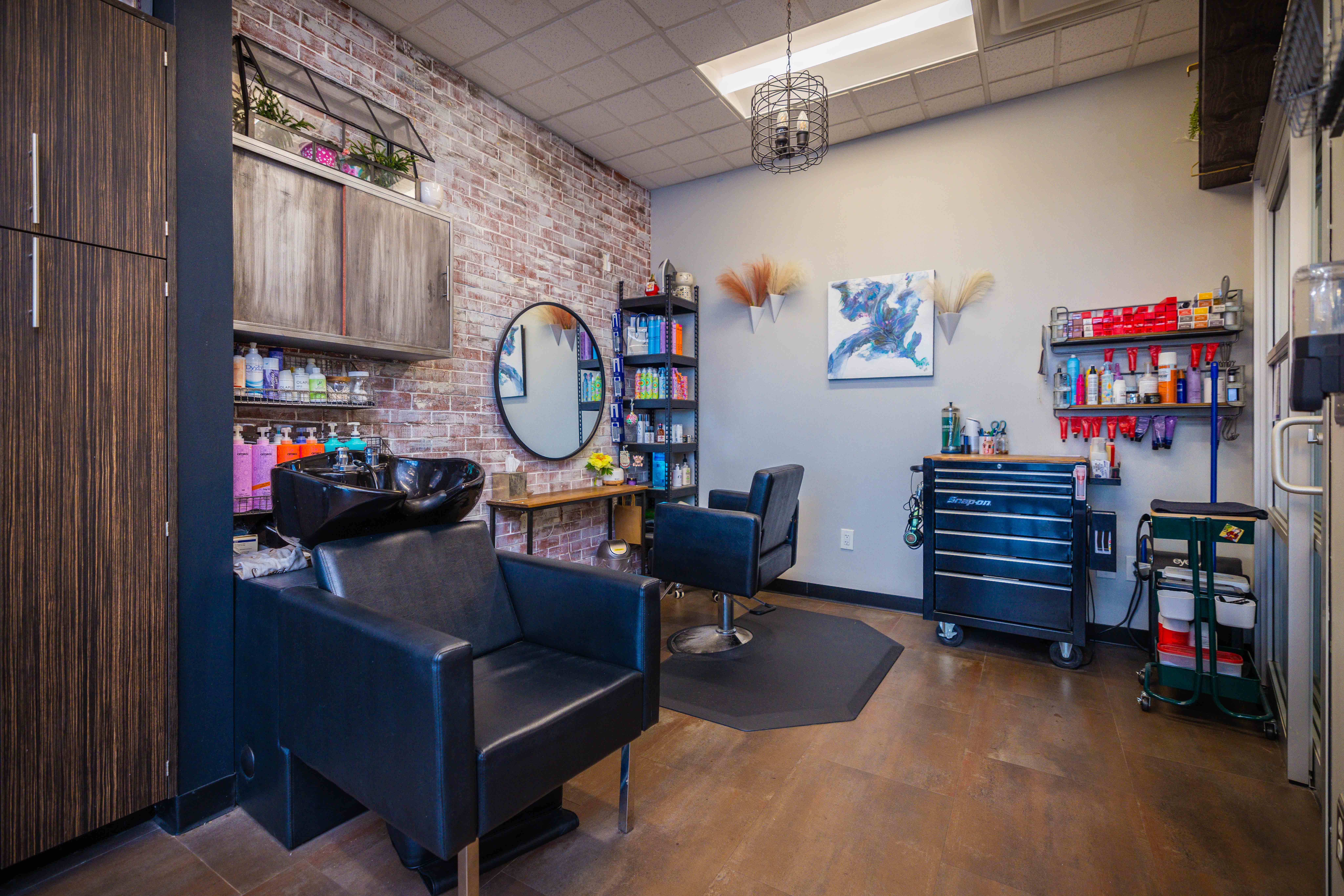 Sola Salons