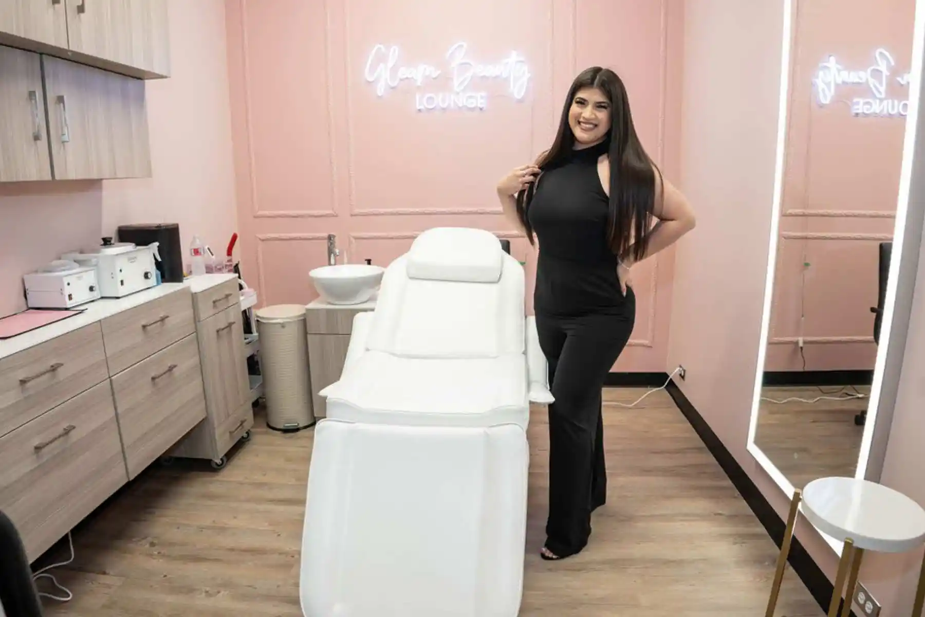 Sola Salons
