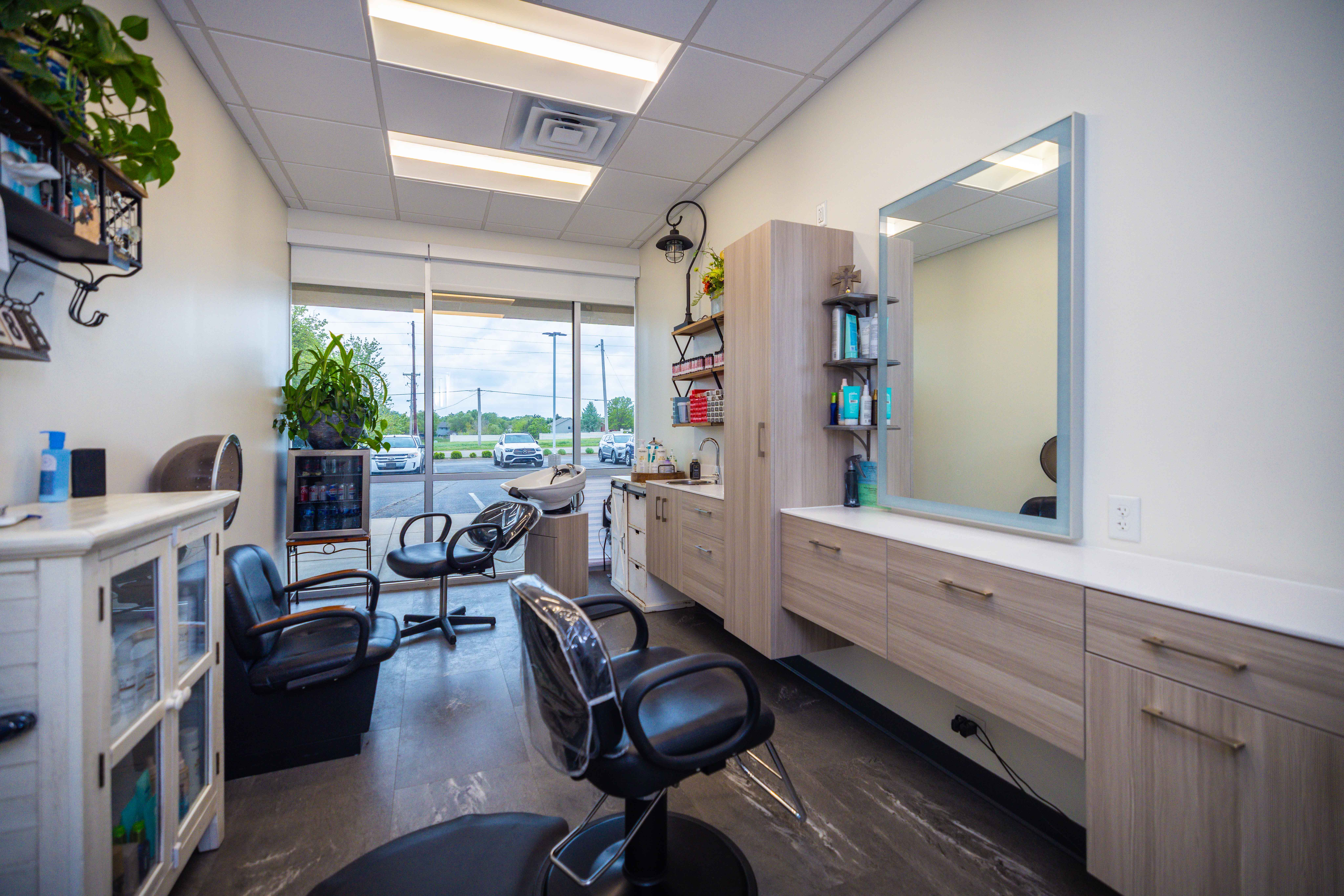 Sola Salons