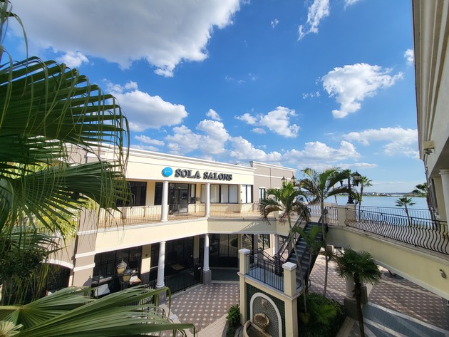 Sola Salons