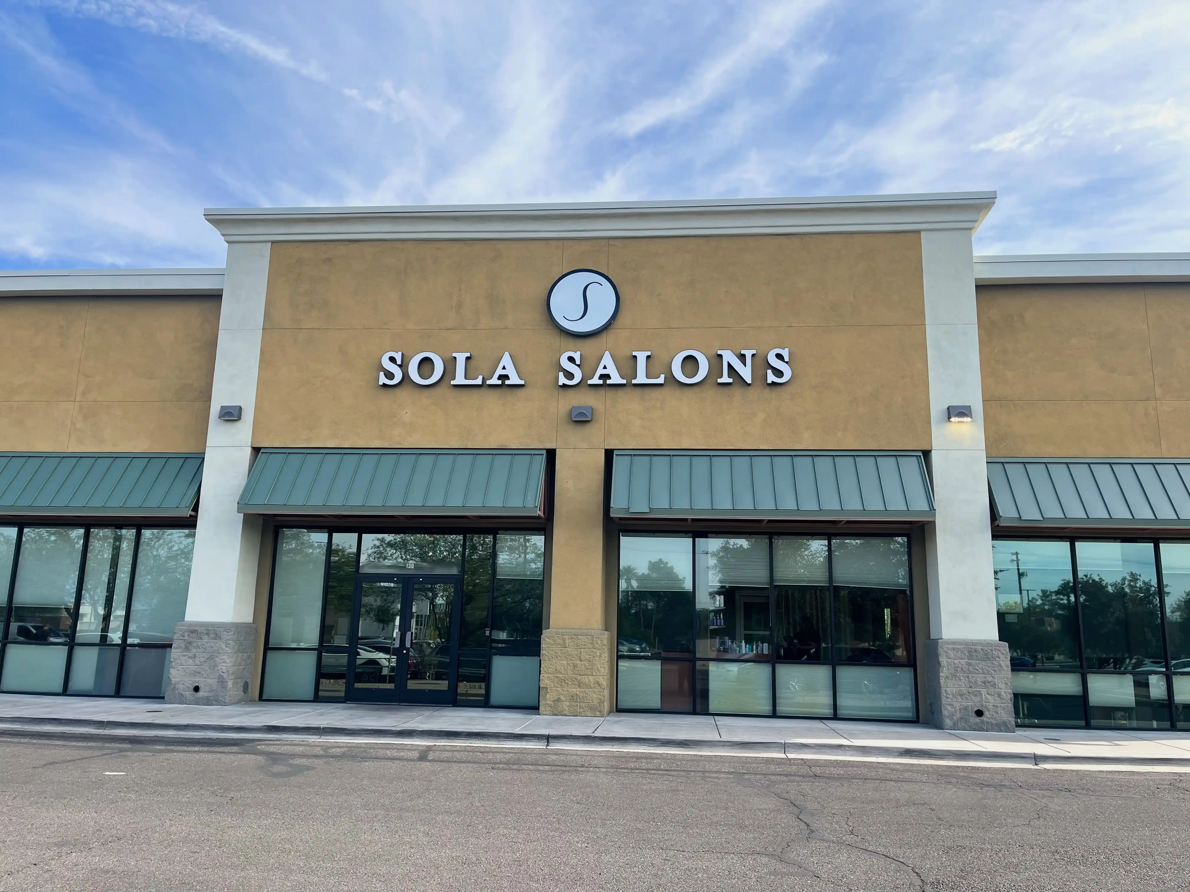 Salon Suite Rentals at Tucson Central in Tucson | Sola Salons