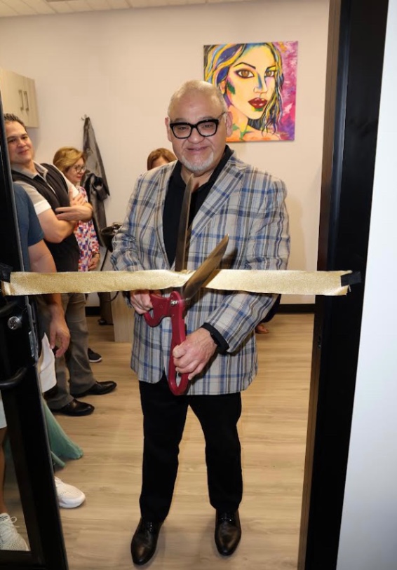 Sola Salon Studios