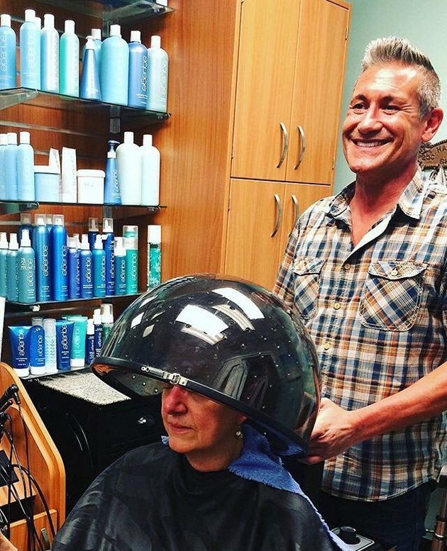 Sola Salons