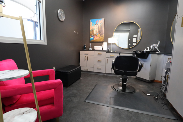 Sola Salons
