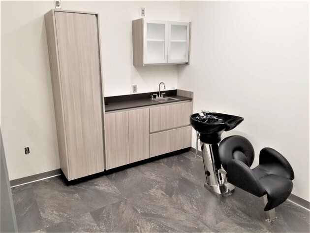 Sola Salons