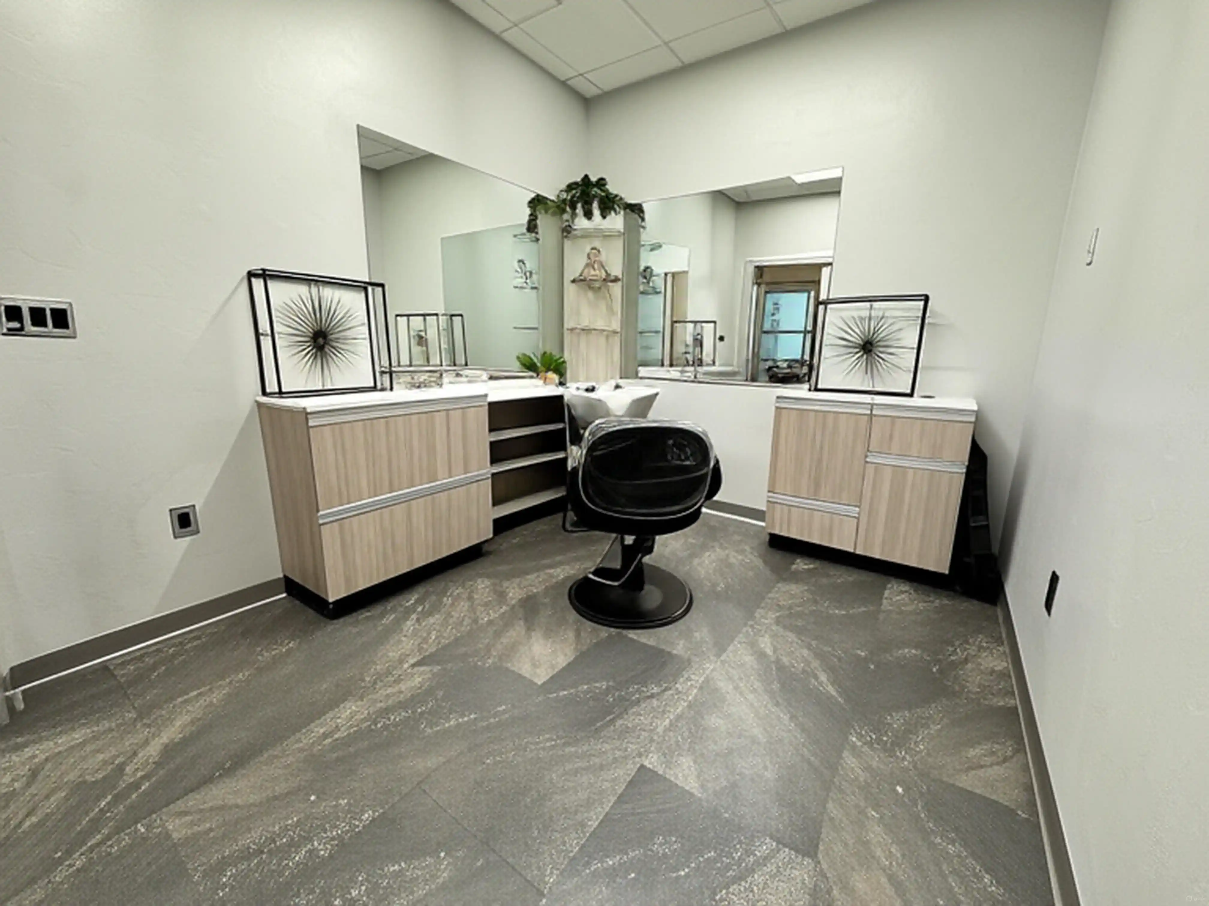 Sola Salon Studios