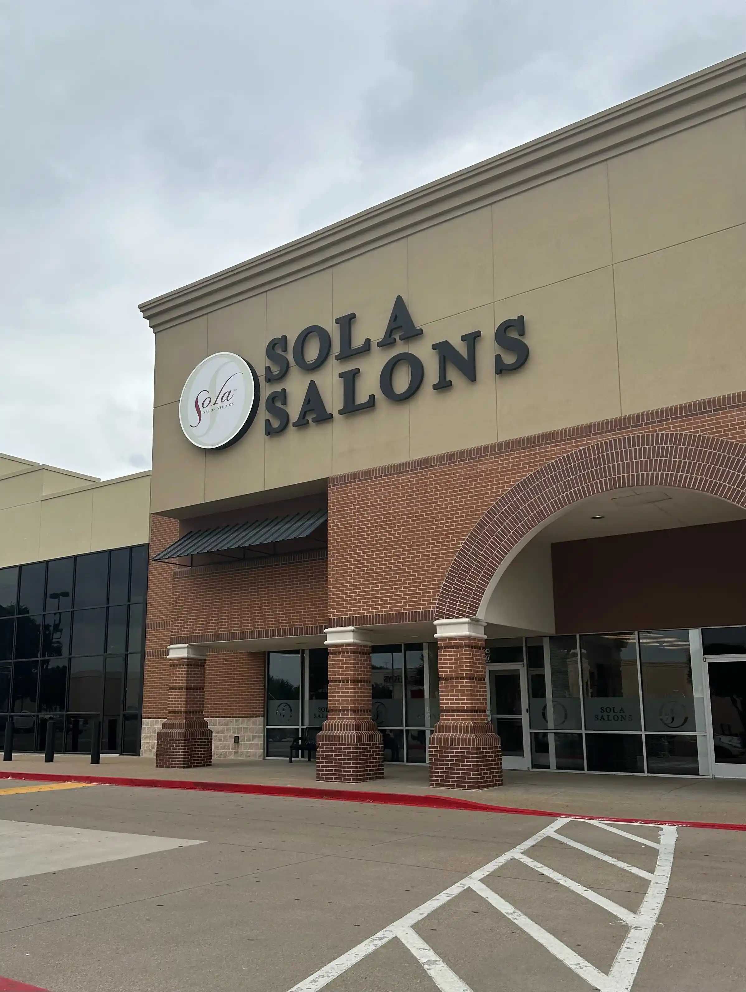 Sola Salon Studios