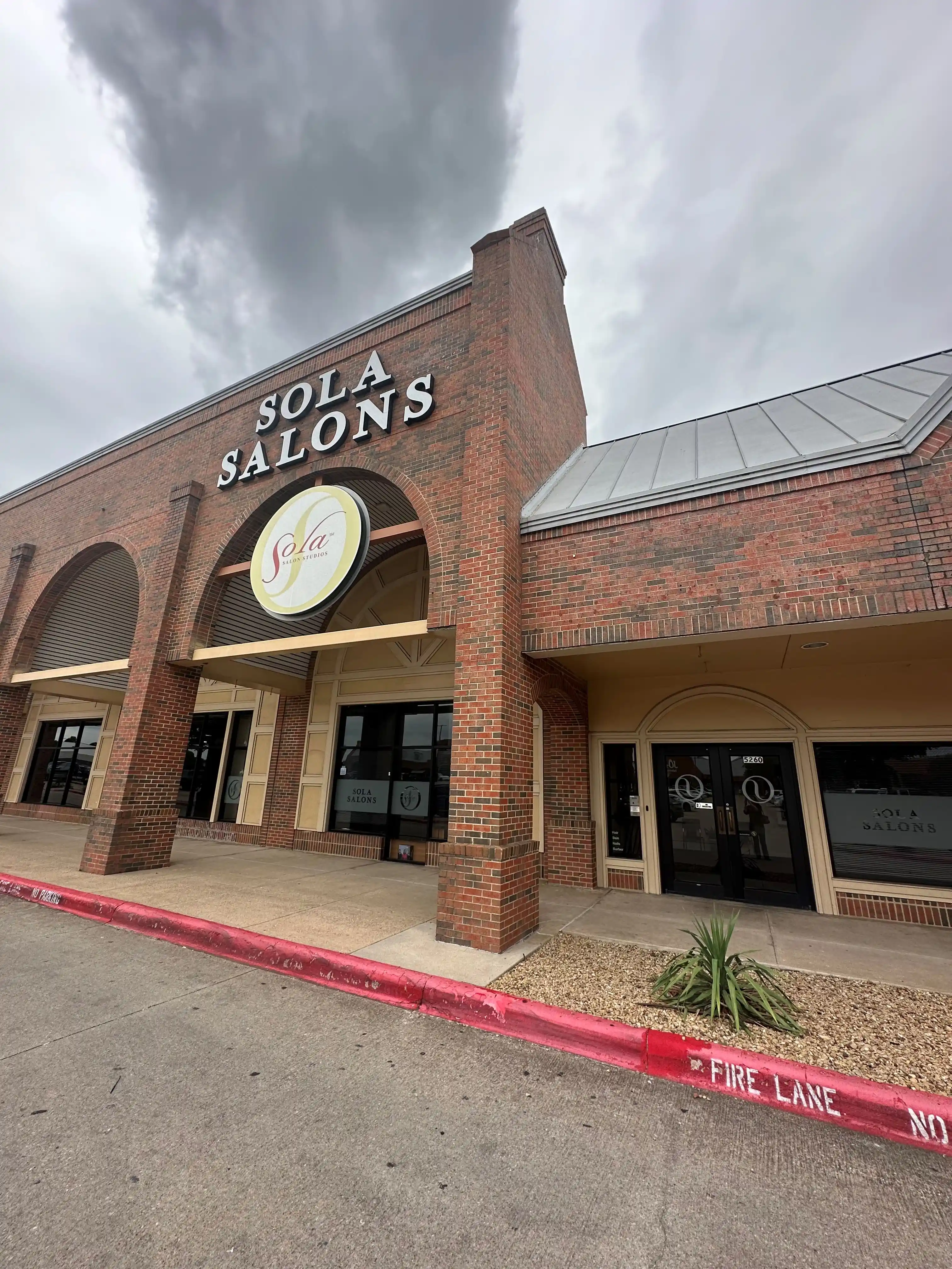 Sola Salons