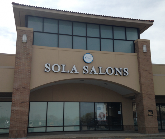 Sola Roadside Assistance's West Des Moines logo