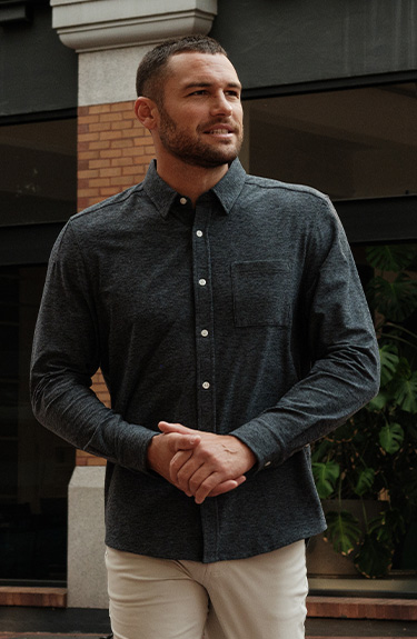 Top 15 Black Shirts for Men To Add To Your Wardrobe Collections!