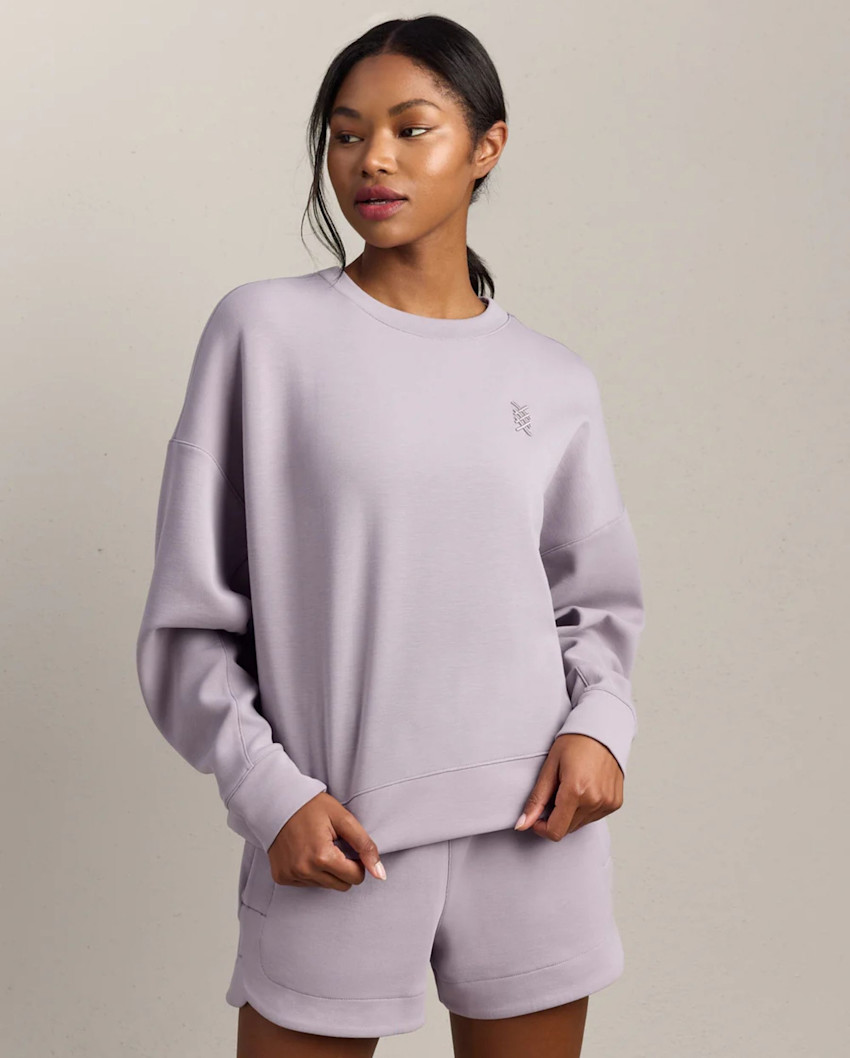 DreamGlow® Crew Neck