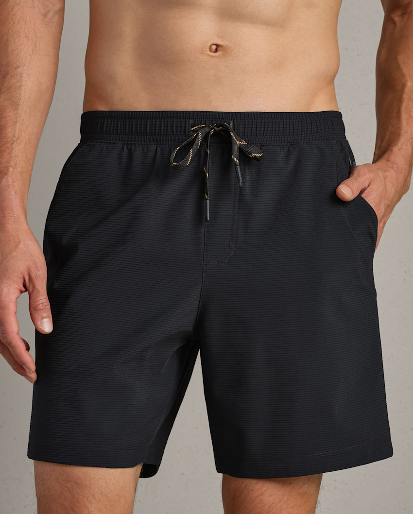 7’ Pursuit Trail Short Unlined