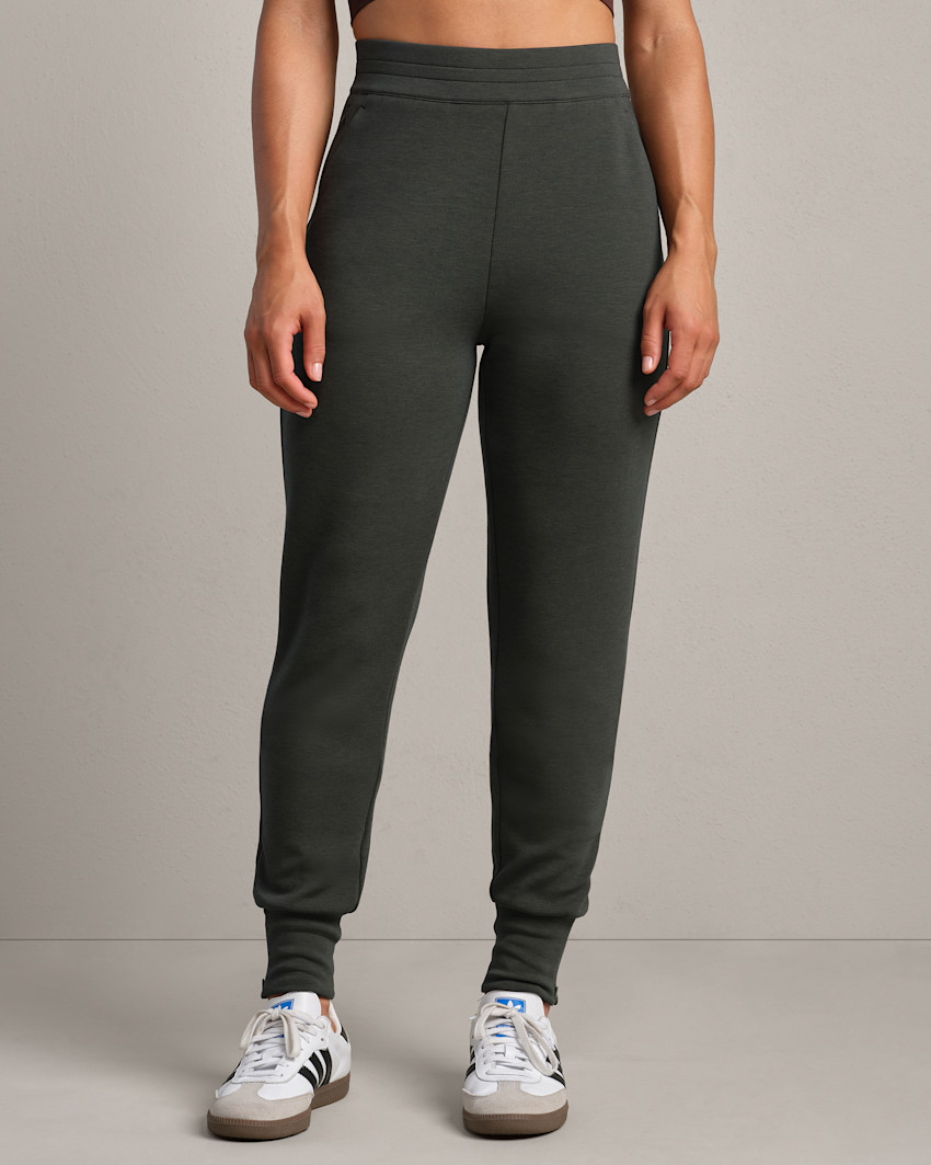DreamGlow™ Tapered Pant