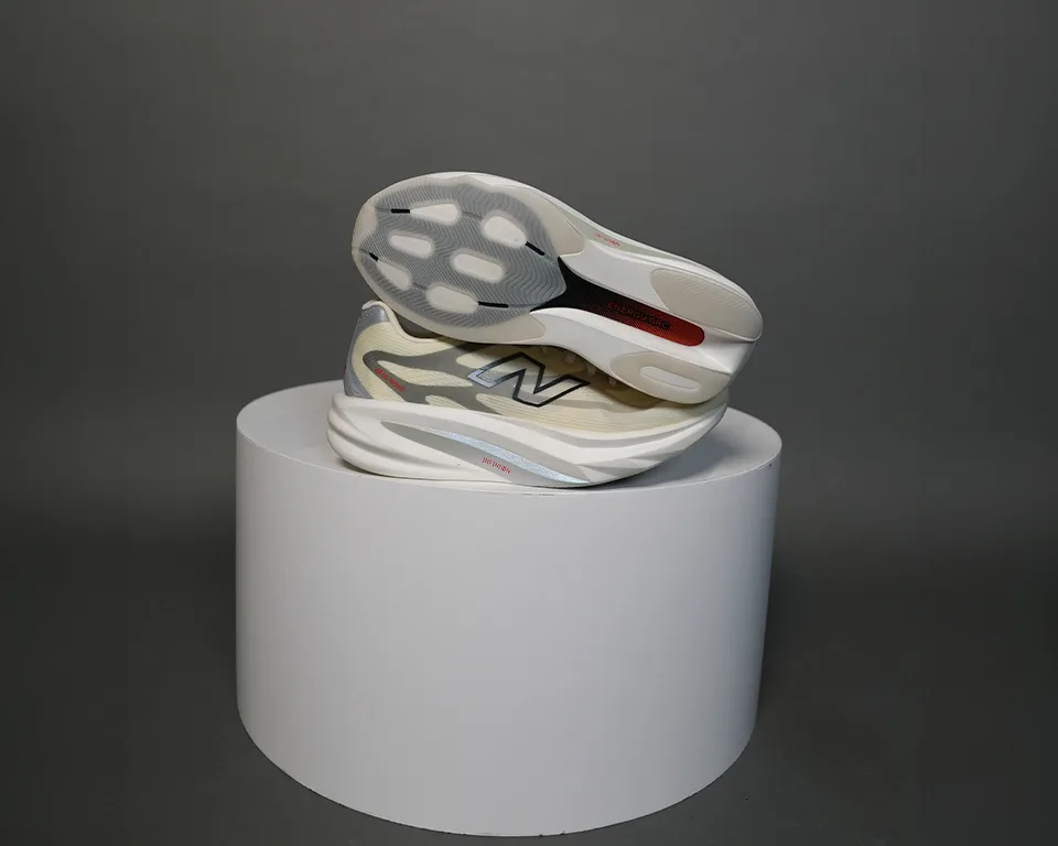 Billede 1 - løb - New Balance SuperComp Rebel v1 BUND