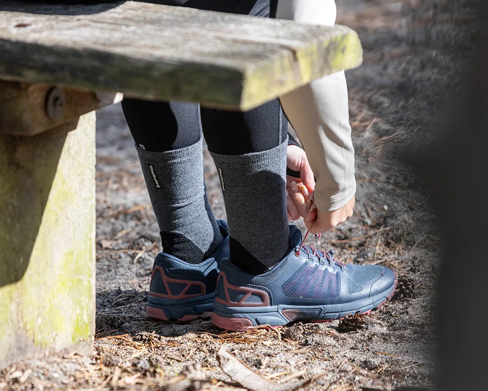 Forebyg vabler med to lag sokker - billede