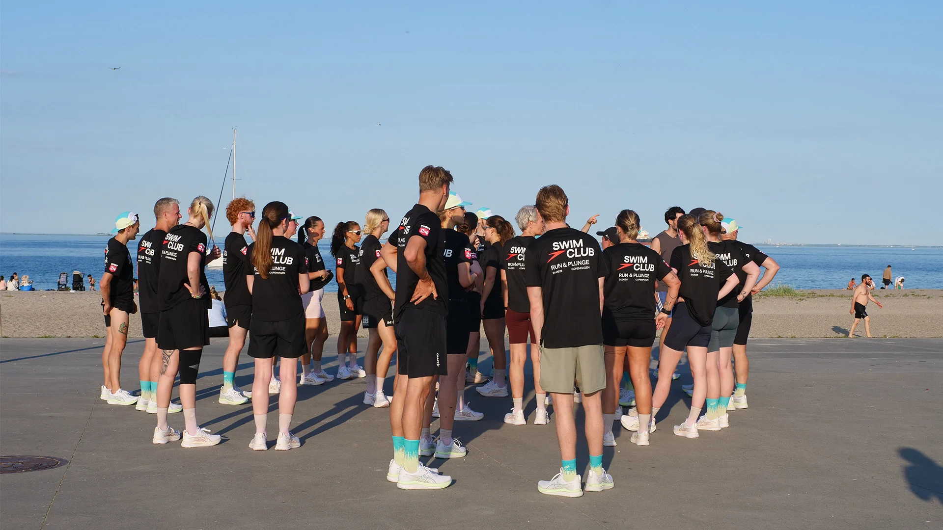 Tidligere events - Tekst og billede - RUN & PLUNGE SPORT 24 x ASICS x Speedo