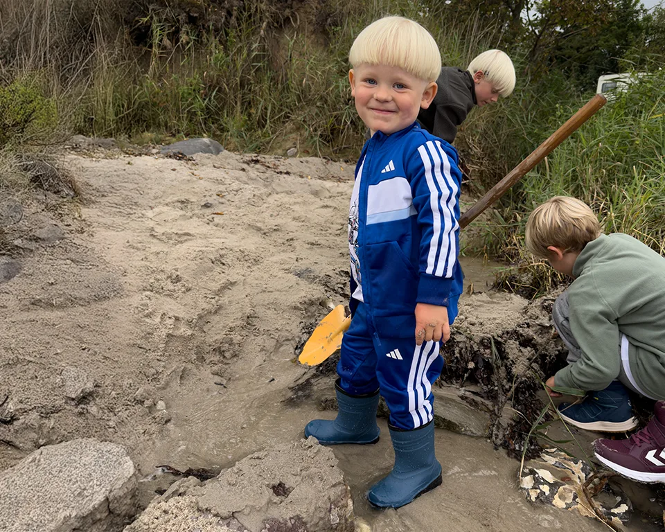 Billede 1 - outdoor - barn i adidas sæt