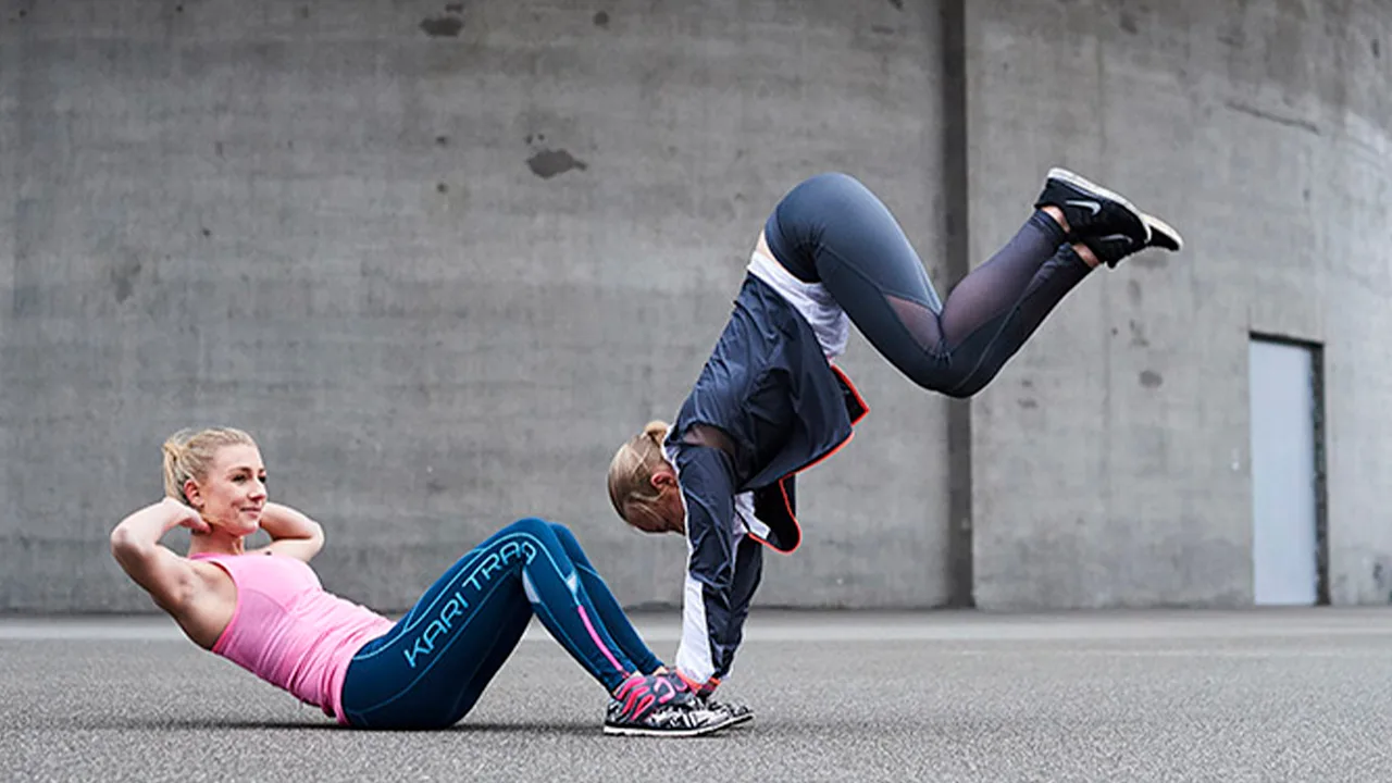 Mavebøjning Nordic HIIT