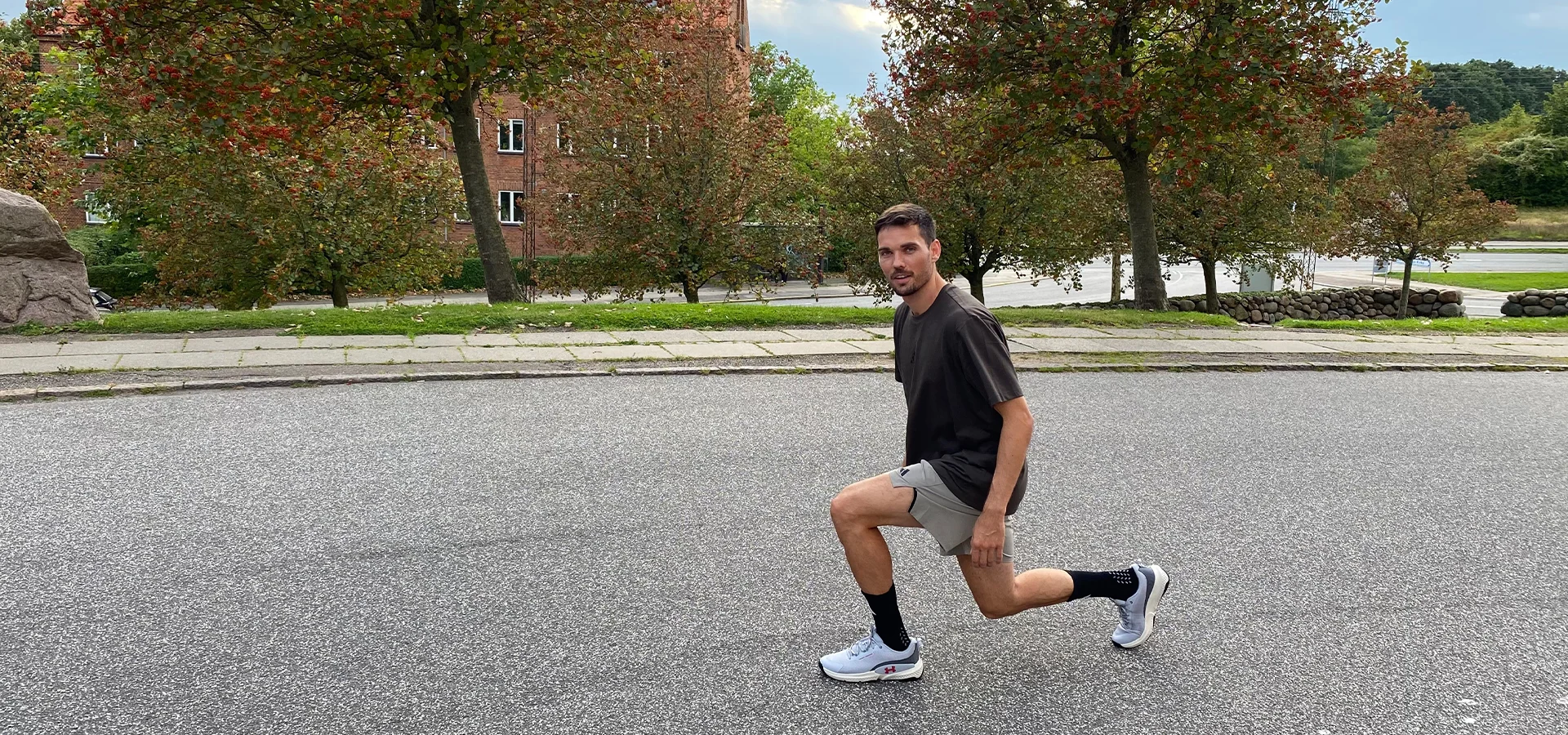 Lav squat øvelser rigtigt uden knæsmerter