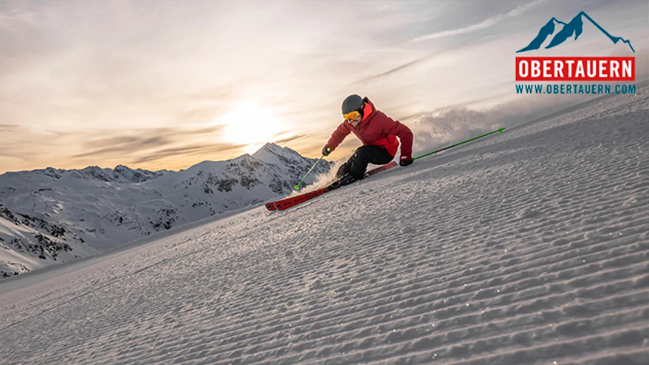 person på ski i solen