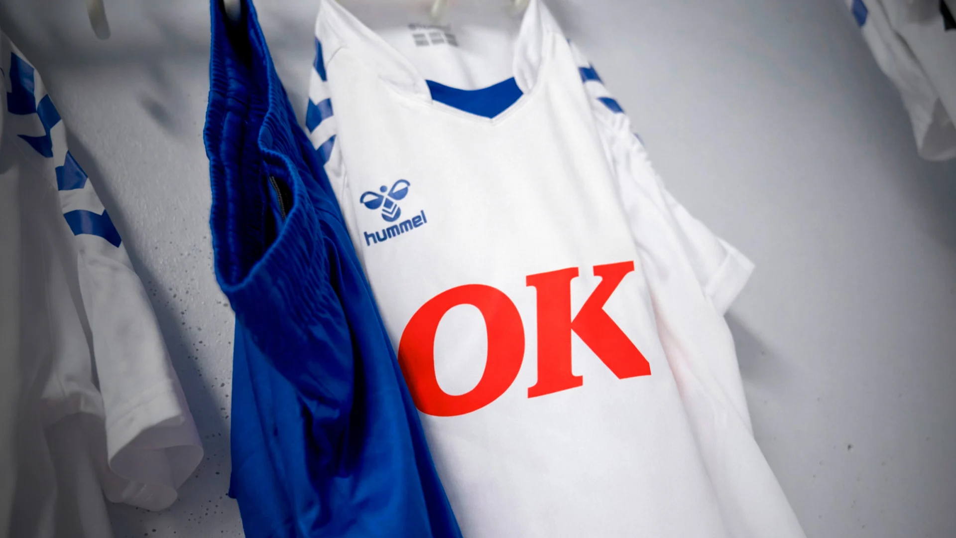 Tekst og billede - OK - OK støtter lokalt