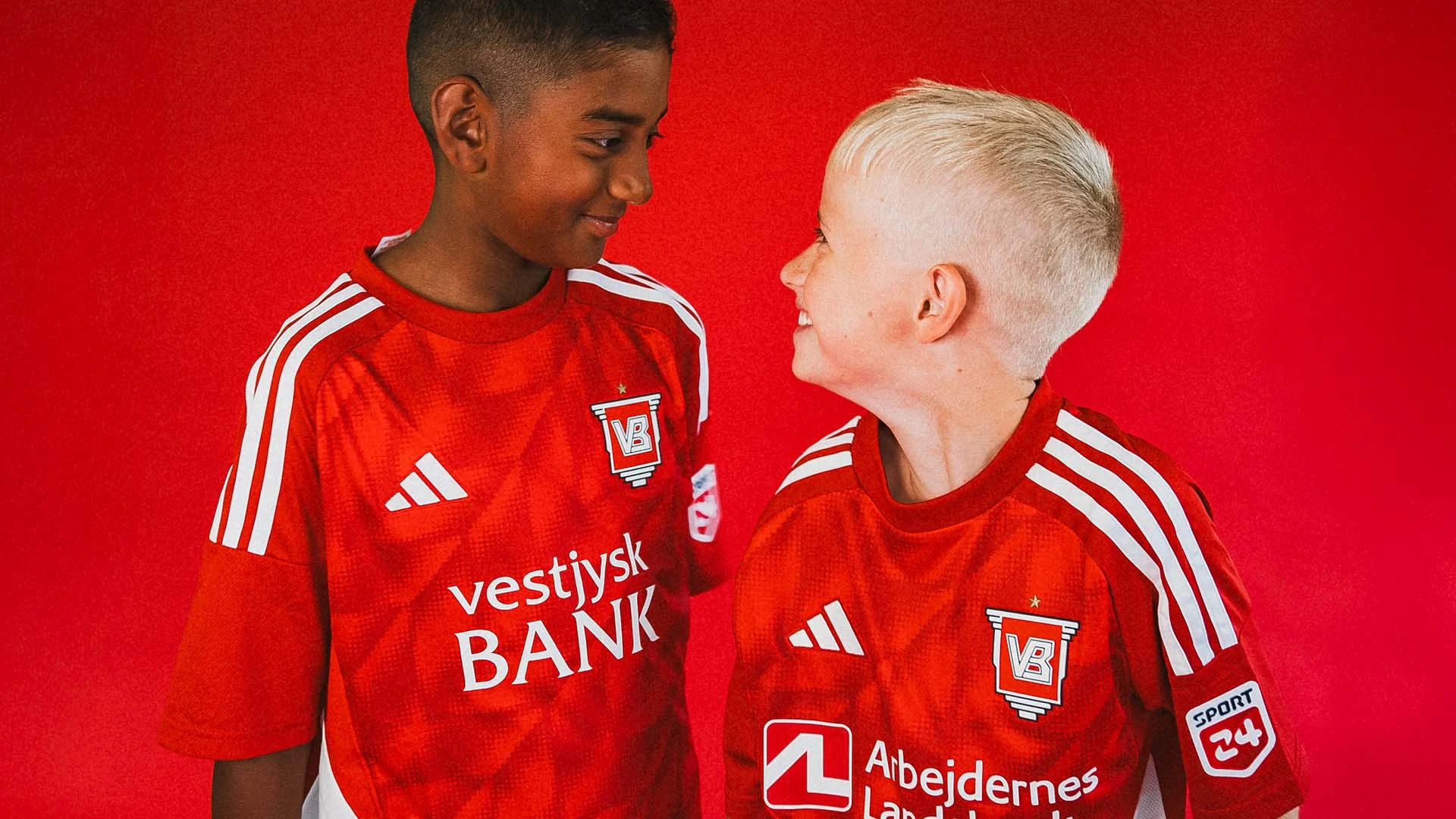 Tekst og billede - VB For byen. For holdet. For historien - Højre
