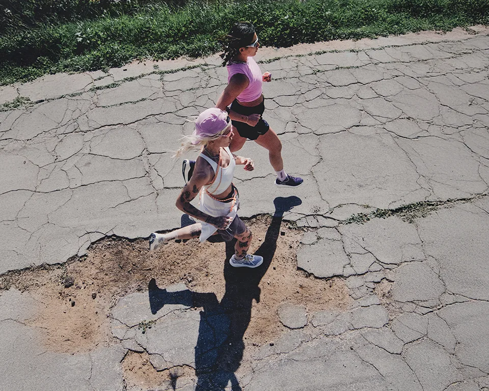 Billede 2 - Løb - to kvinder løber