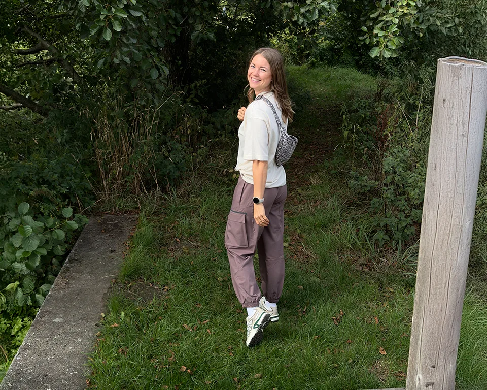 Billede 1 - Outdoor - kvinde i skov