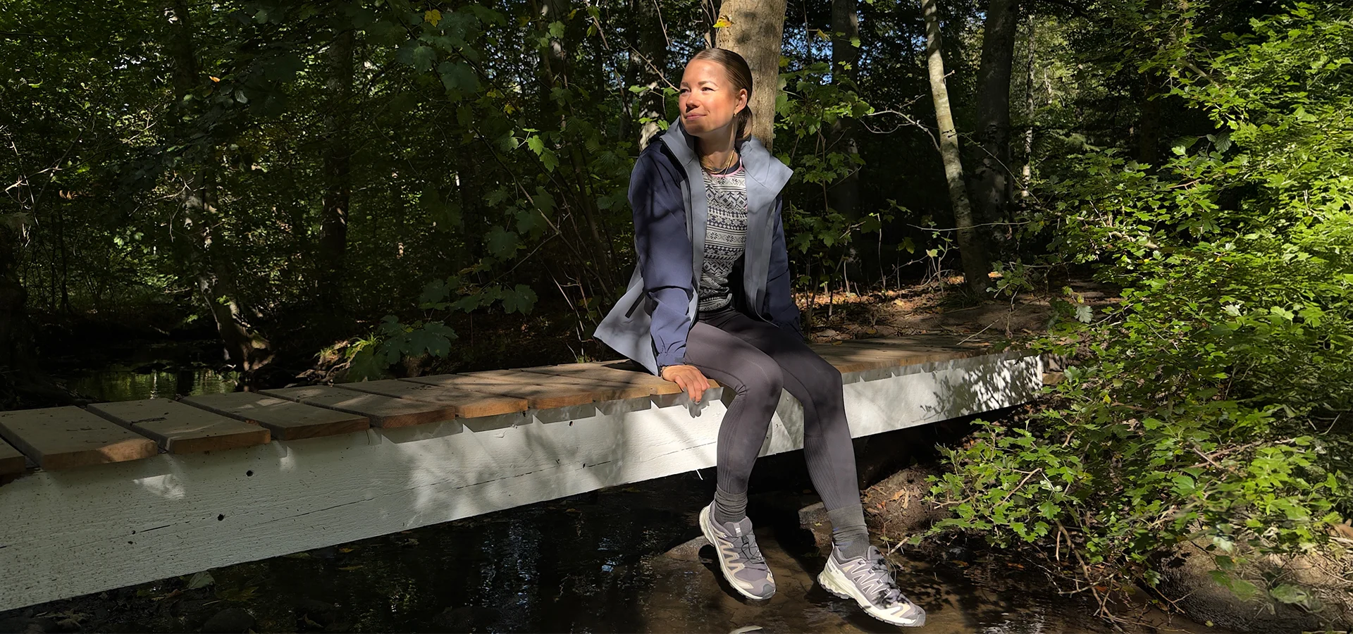 Topbillede - outdoor - kvinde i naturen