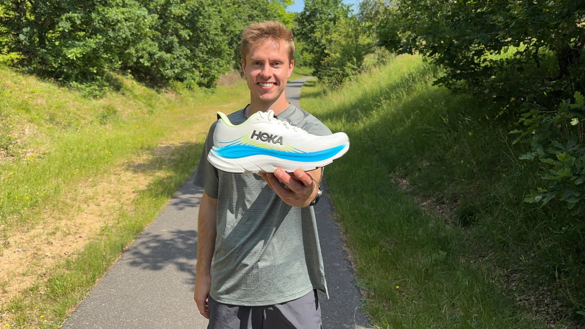 Tekst og billede - løb - HOKA Clifton 11