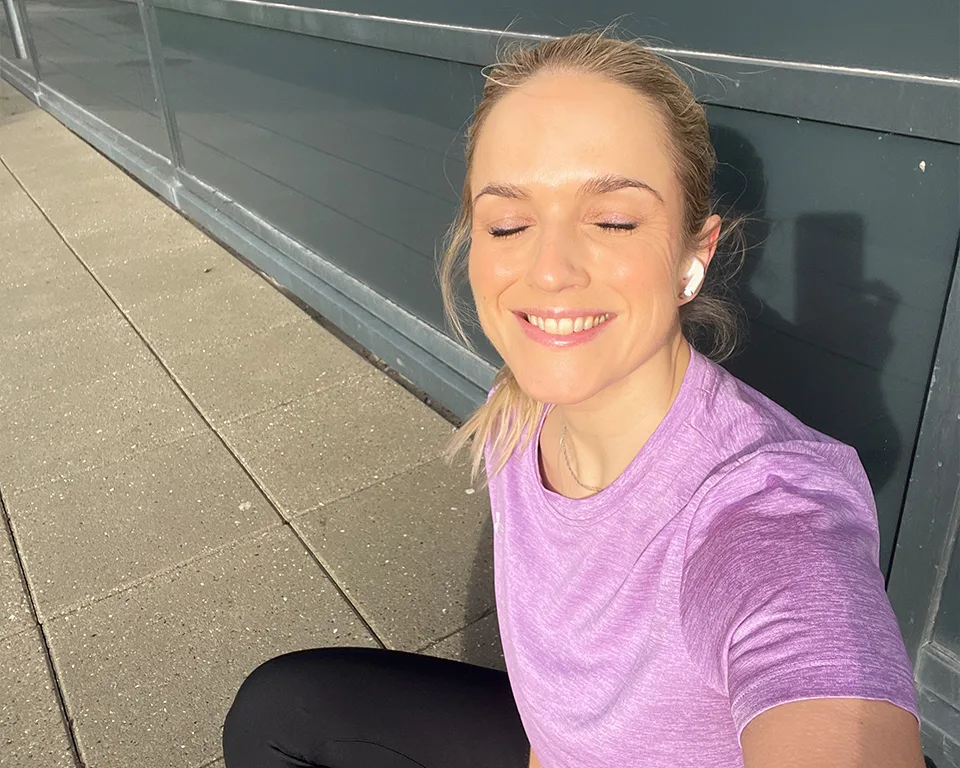 Billede 3 - outdoor - kvinde i løbetøj