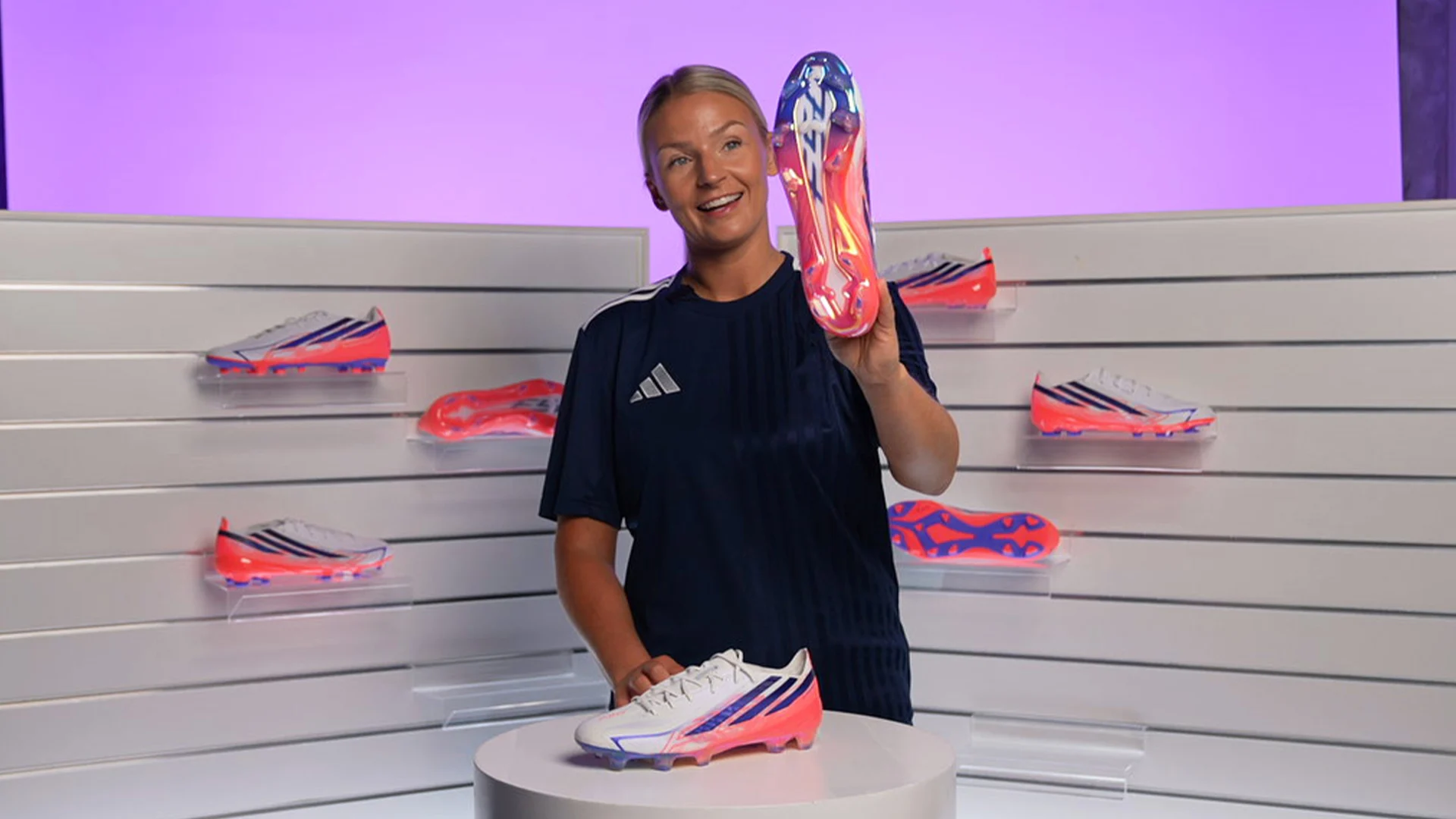 Tekst og billede - fodbold - adidas F50 Hyperfast Elite